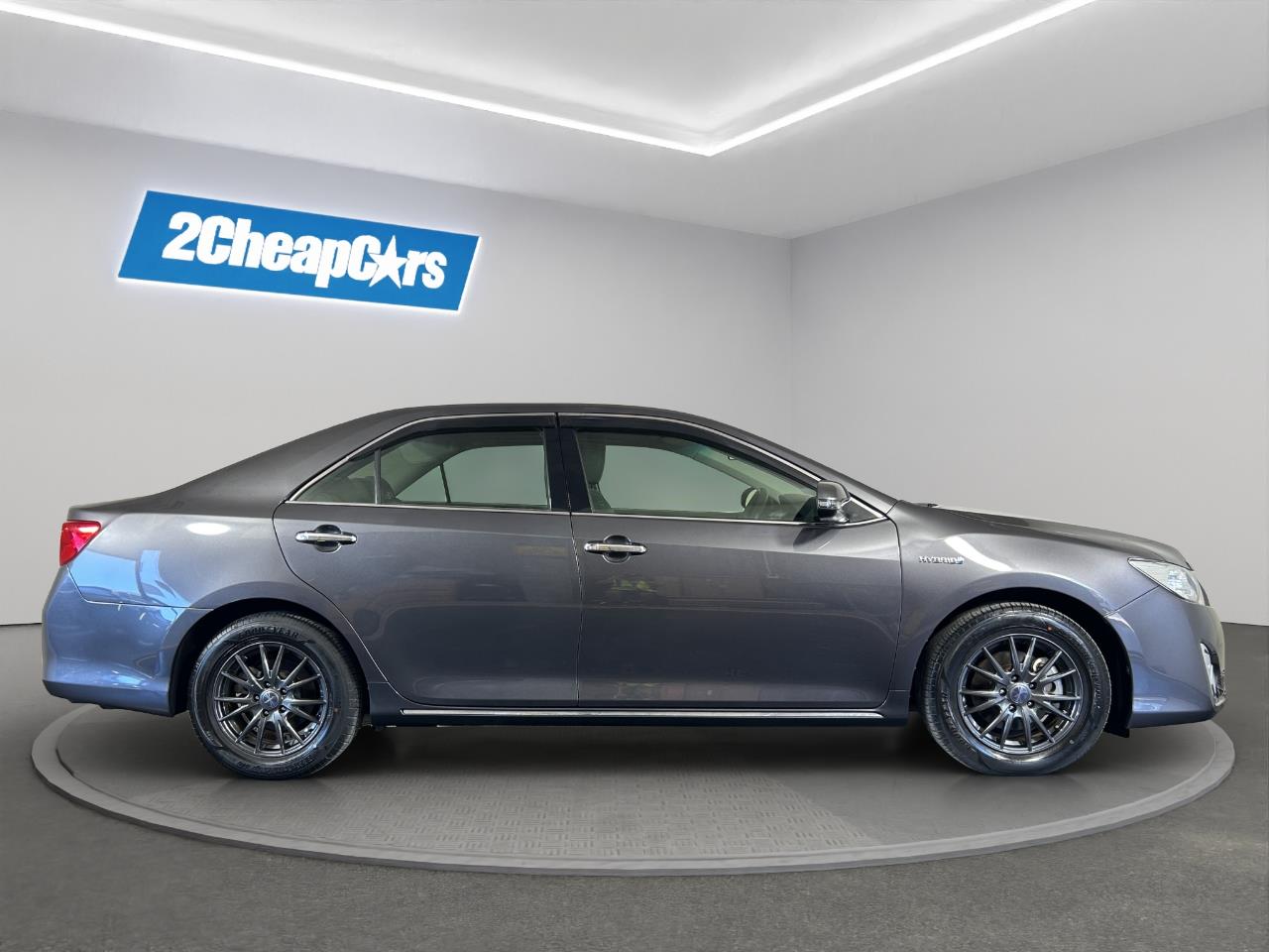 2013 Toyota Camry Hybrid Sedan REVERSING CAMERA + SMART KEY