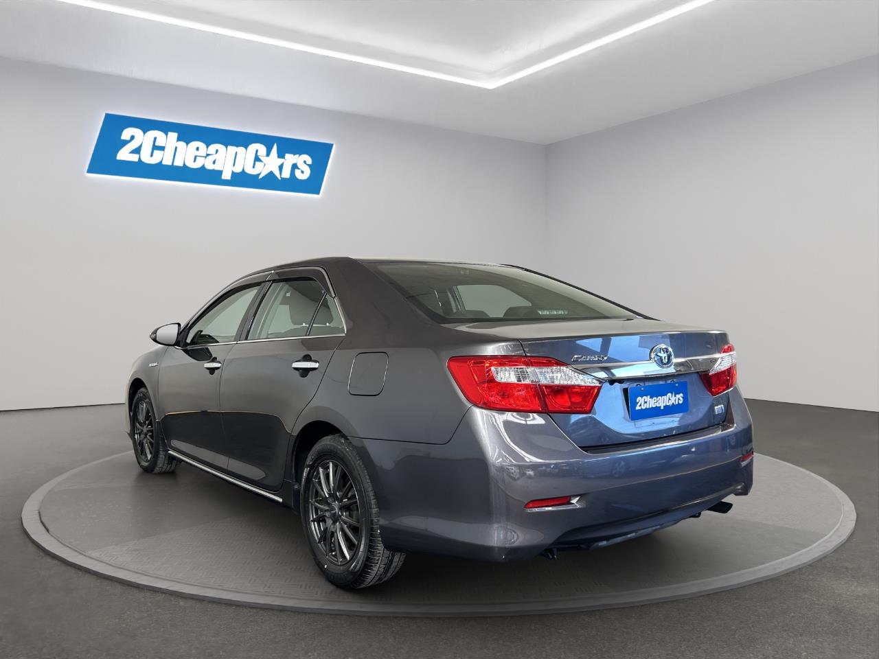 2013 Toyota Camry Hybrid Sedan REVERSING CAMERA + SMART KEY