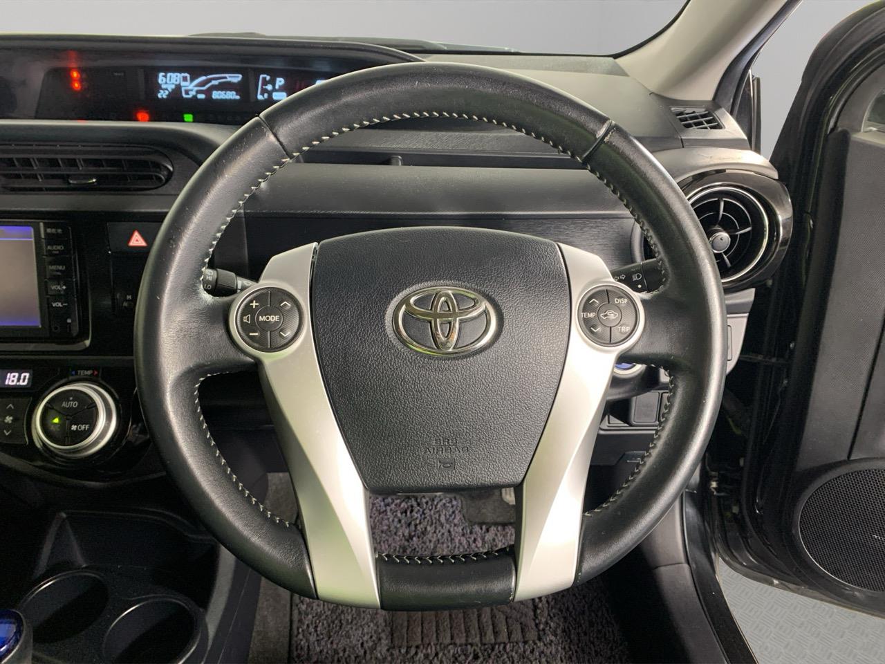 2015 Toyota Aqua X-URBAN Hatchback REVERSING CAMERA + PUSH BUTTON START + AUTO LIGHTS