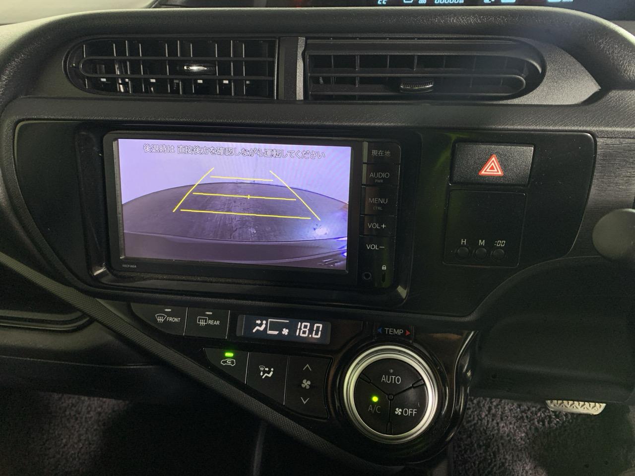 2015 Toyota Aqua X-URBAN Hatchback REVERSING CAMERA + PUSH BUTTON START + AUTO LIGHTS