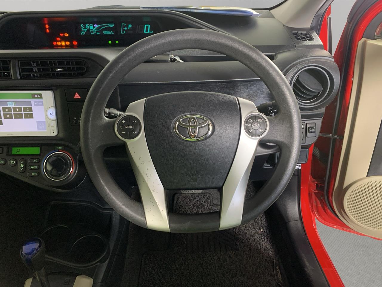 2012 Toyota Aqua S Hatchback LOW KMS + PUSH BUTTON START + AUTO LIGHTS 