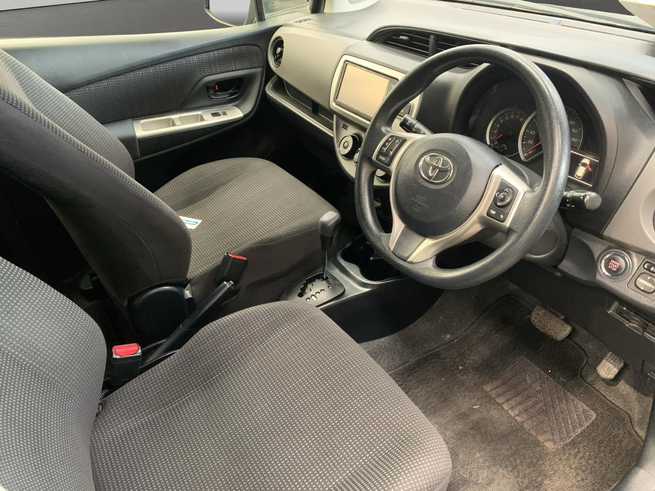 2015 Toyota Vitz Yaris S Hatchback PUSH BUTTON START + AUTO LIGHTS + REVERSING CAMERA