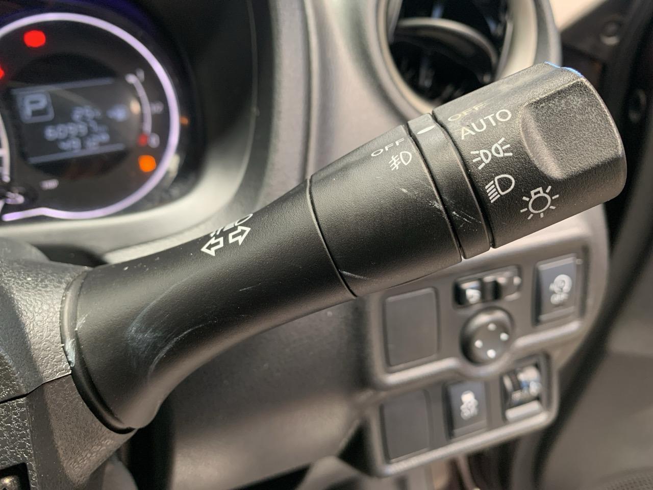 2013 Nissan Note 1.2 X Hatchback REVERSING CAMERA + PUSH BUTTON START + AUTO LIGHTS