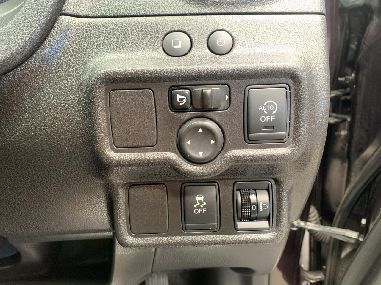 2013 Nissan Note 1.2 X Hatchback REVERSING CAMERA + PUSH BUTTON START + AUTO LIGHTS