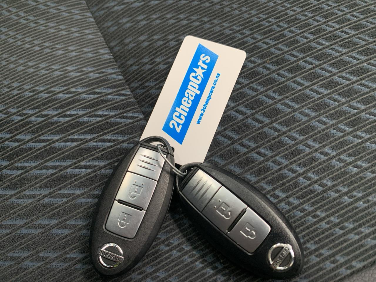 2013 Nissan Note 1.2 X Hatchback REVERSING CAMERA + PUSH BUTTON START + AUTO LIGHTS