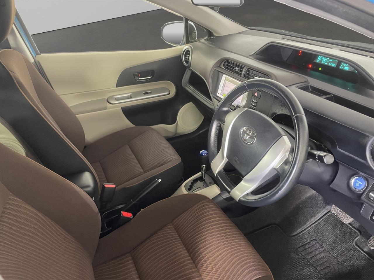 2013 Toyota Aqua 1.5 Hatchback PUSH SRART + AUTO LIGHTS