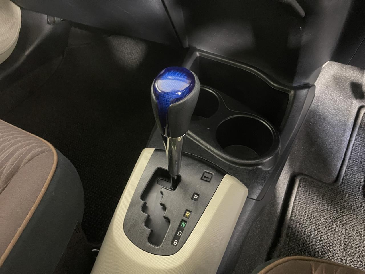 2013 Toyota Aqua 1.5 Hatchback PUSH SRART + AUTO LIGHTS