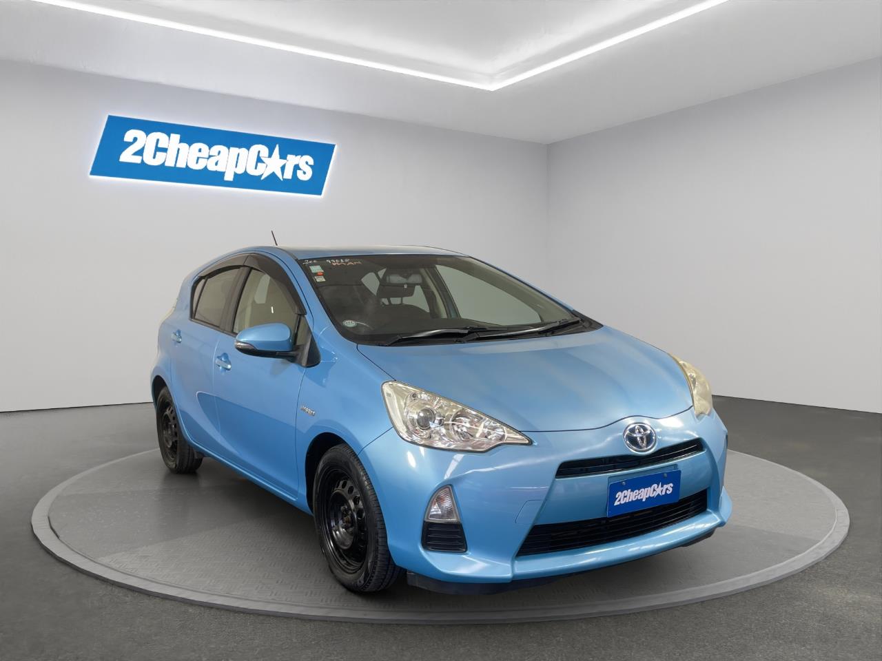 2013 Toyota Aqua 1.5 Hatchback PUSH SRART + AUTO LIGHTS