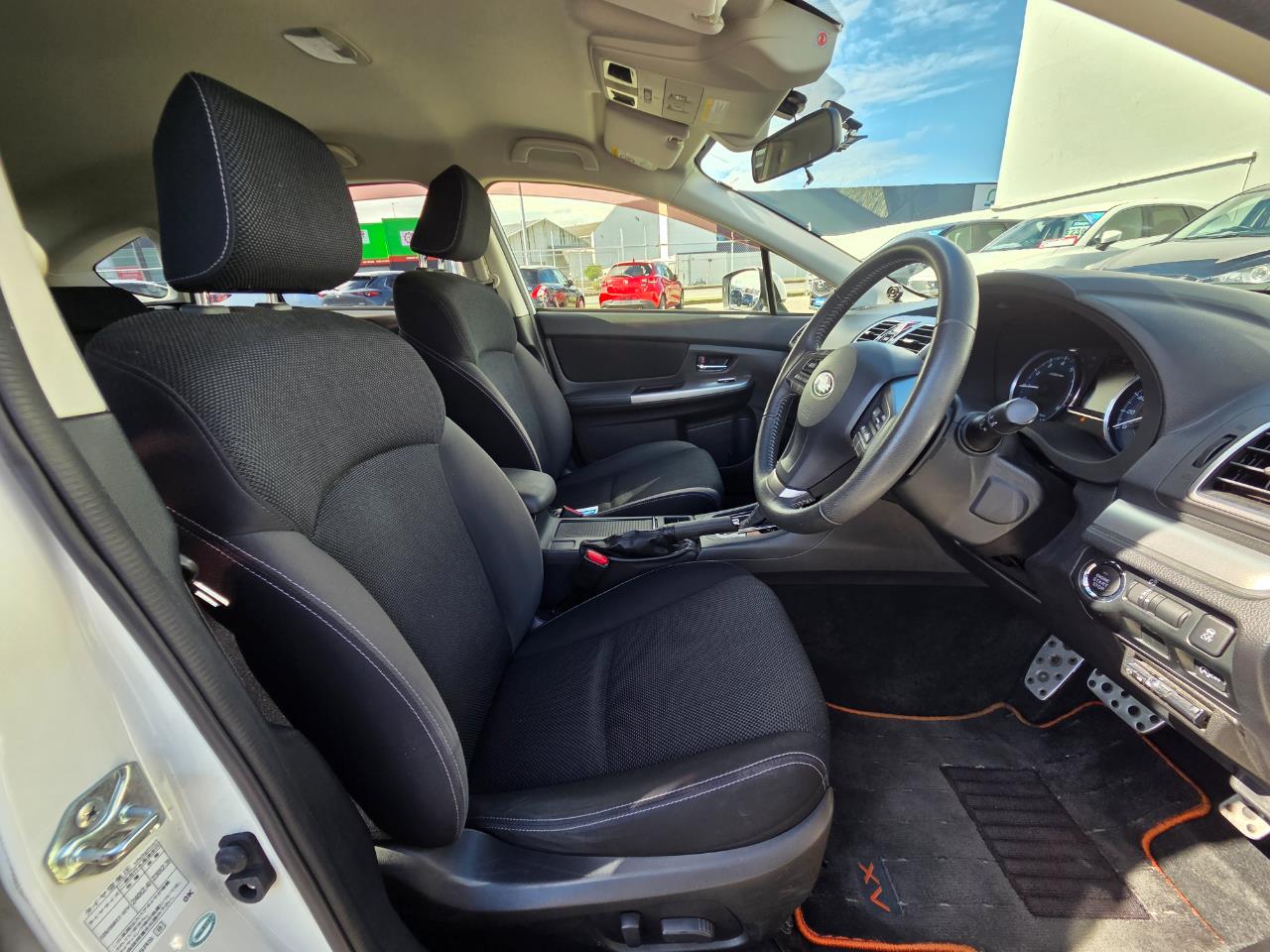 2015 Subaru XV 2,0i-L Eyesight AWD RV/SUV AWD + PADDLE SHIFT + CRUISE CONTROL