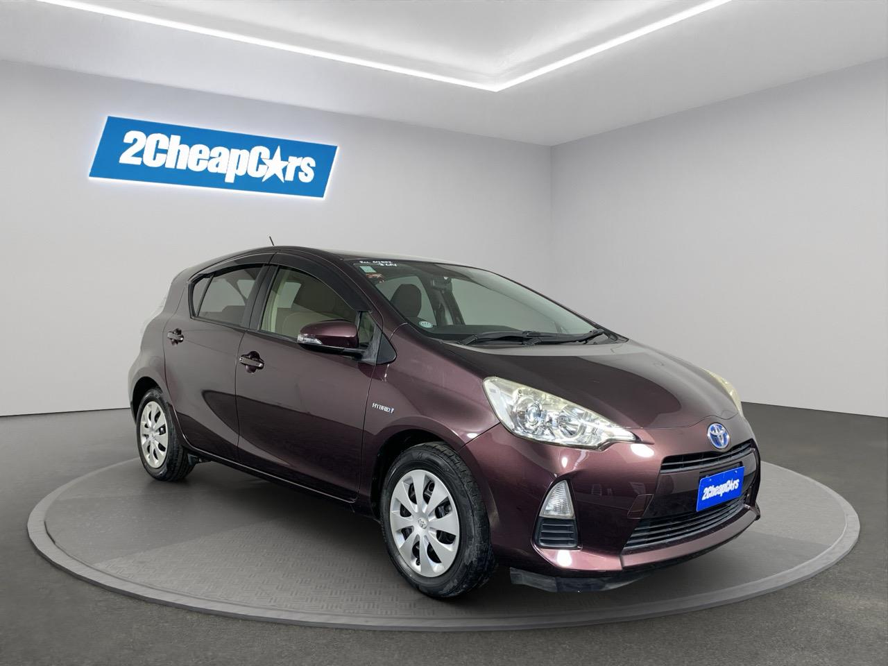 2014 Toyota Aqua G Hatchback LOW KMS + REVERSING CAMERA + AUTO LIGHTS