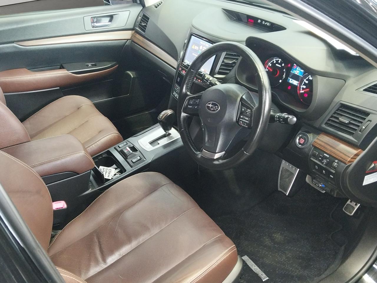 2013 Subaru Outback AWD RV/SUV AWD + CRUISE CONTROL + POWER ADJUSTMENT SEATS