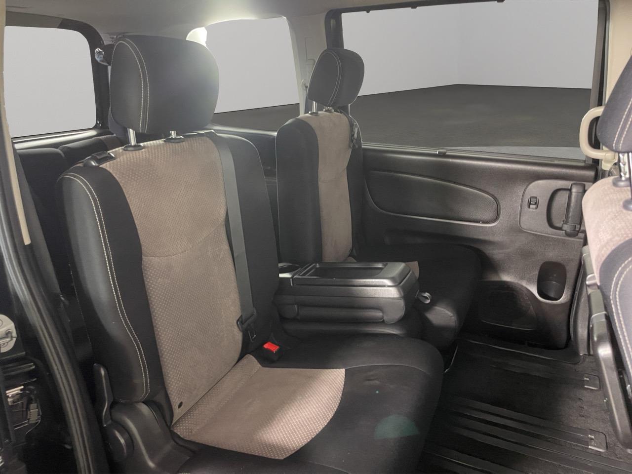 2013 Nissan Serena Hybrid People Mover ELECTRIC SLIDING DOORS + REVERSING CAMERA