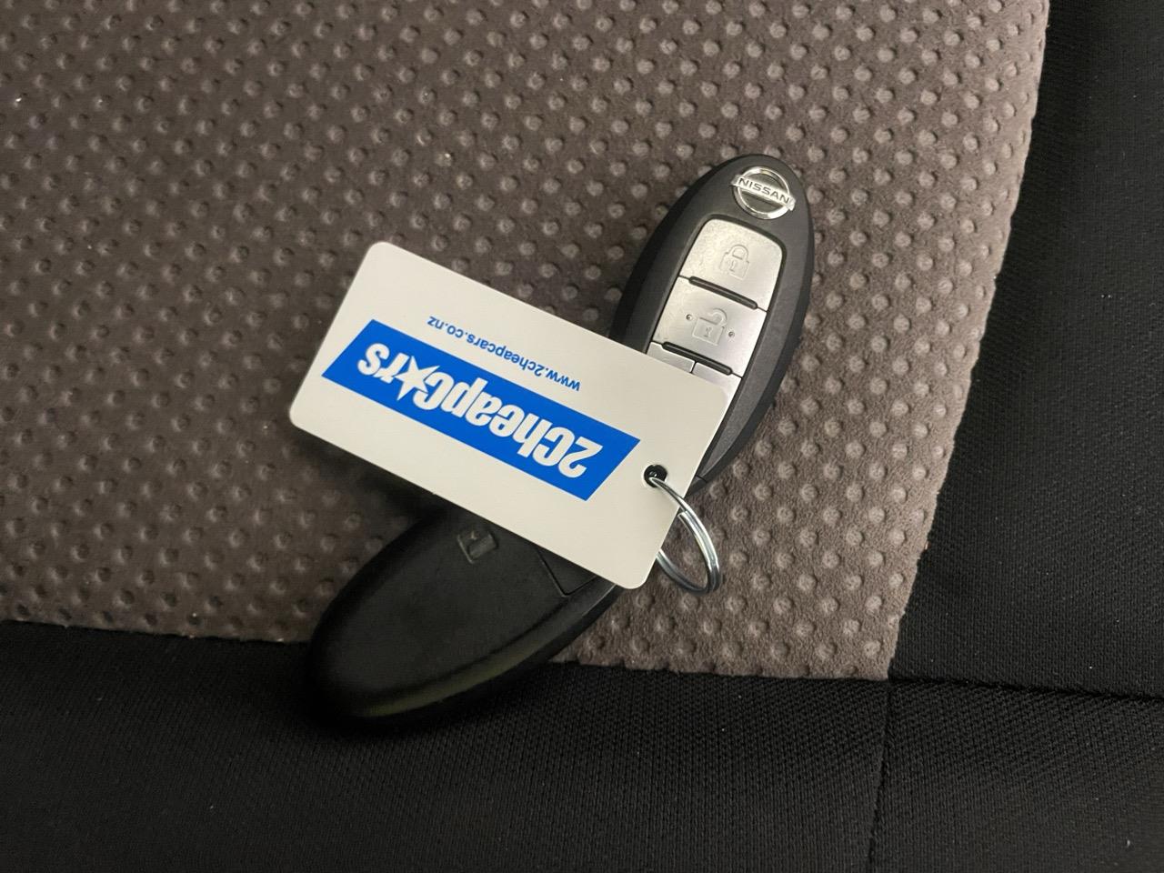 2013 Nissan Serena Hybrid People Mover ELECTRIC SLIDING DOORS + REVERSING CAMERA