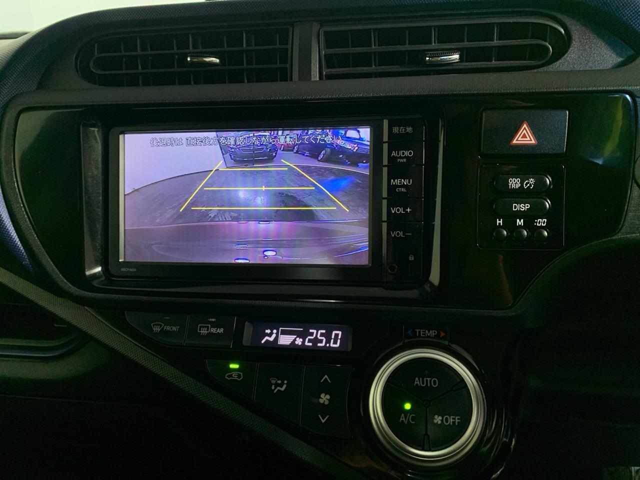 2015 Toyota Aqua Facelift Model S Hatchback REVERSING CAMERA  + HEATED SEATS + AUTO LIGHTS