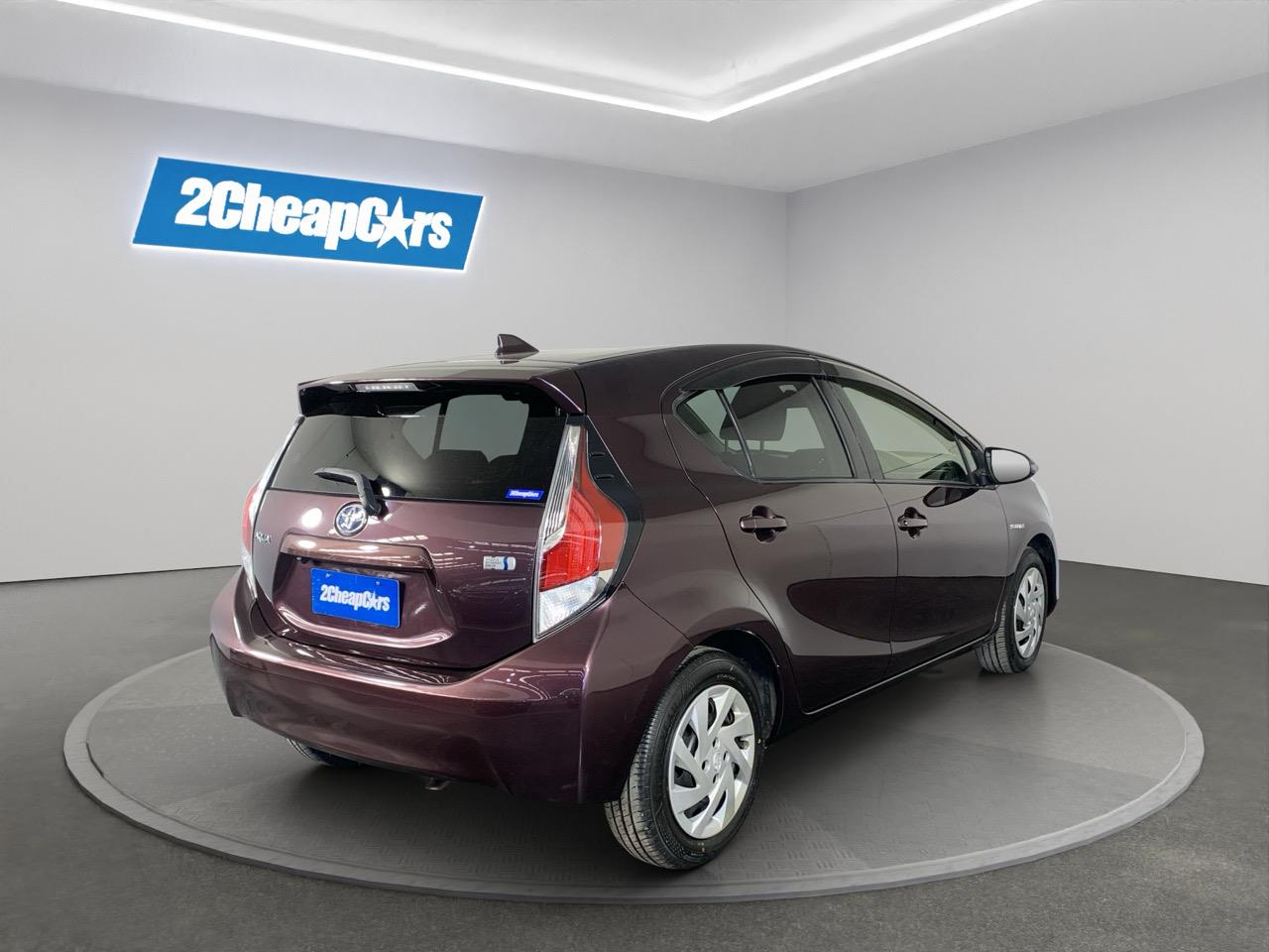 2015 Toyota Aqua Facelift Model S Hatchback REVERSING CAMERA  + HEATED SEATS + AUTO LIGHTS