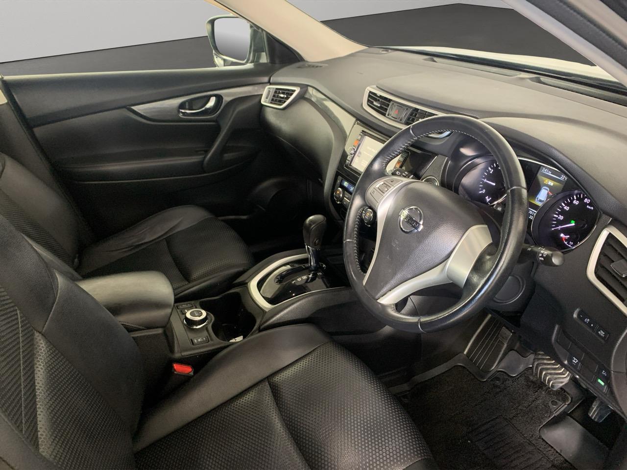 2014 Nissan X-TRAIL 20X 4WD RV/SUV PUSH SRART + AUTO LIGHTS + HEATED SEATS