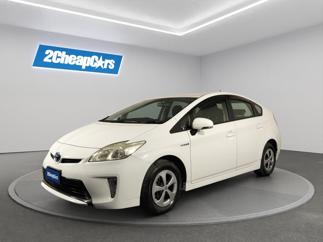 2013 Toyota Prius Hybird Hatchback