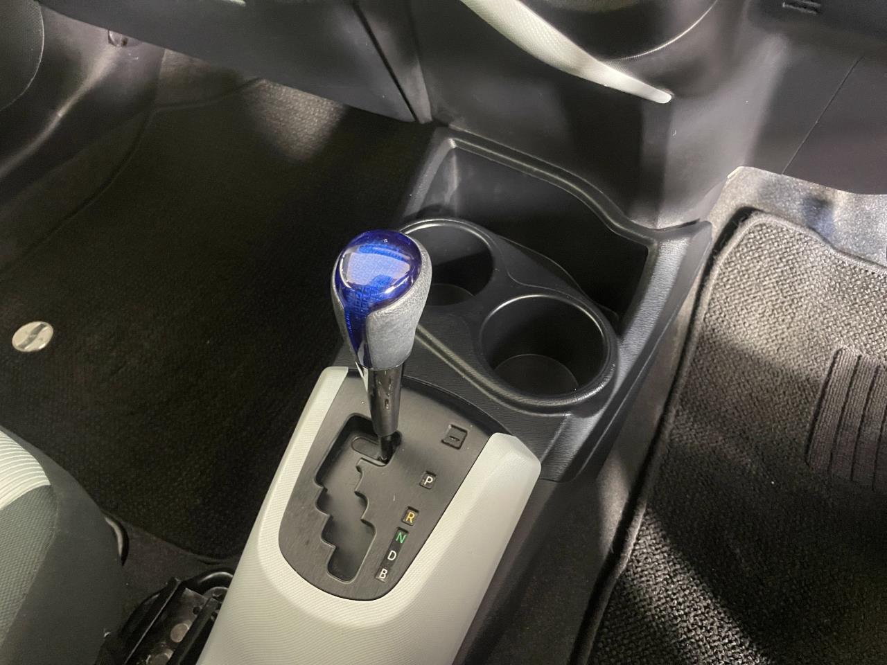 2014 Toyota Aqua S Hatchback REVERSING CAMERA + AUTO LIGHTS + SMART KEY