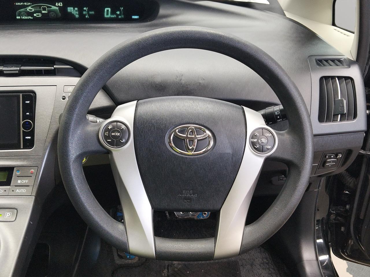 2012 Toyota Prius S Hatchback PUSH BUTTON START + AUTO LIGHTS + REVERSING CAMERA