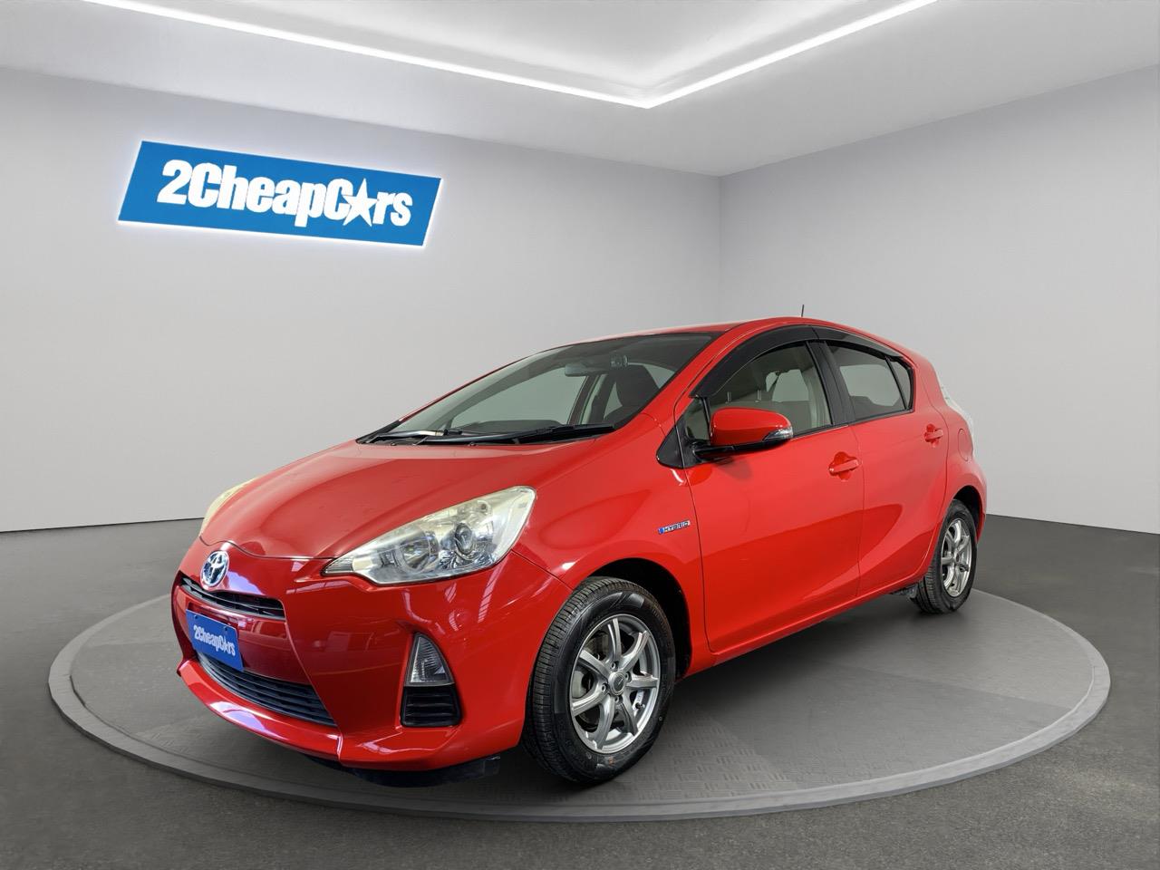 2013 Toyota Aqua G Hatchback