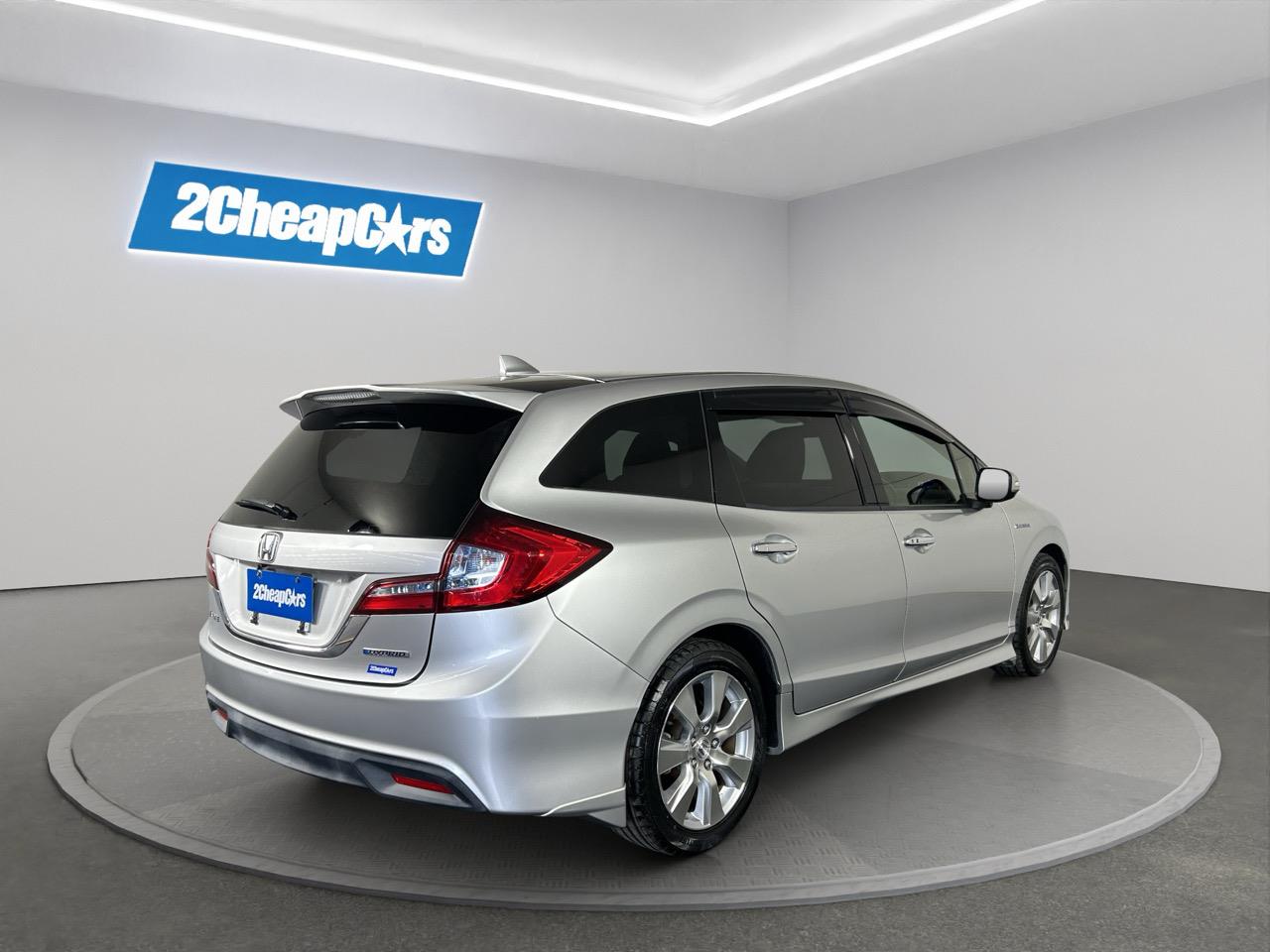 2016 Honda JADE HYBRID X People Mover REVERSING CAMERA + AUTO LIGHTS + PUSH BUTTON START