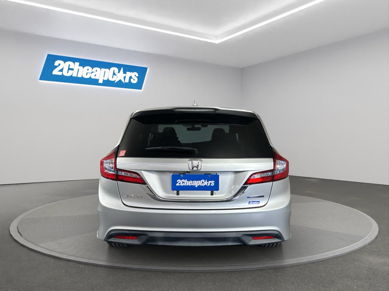 2016 Honda JADE HYBRID X People Mover REVERSING CAMERA + AUTO LIGHTS + PUSH BUTTON START