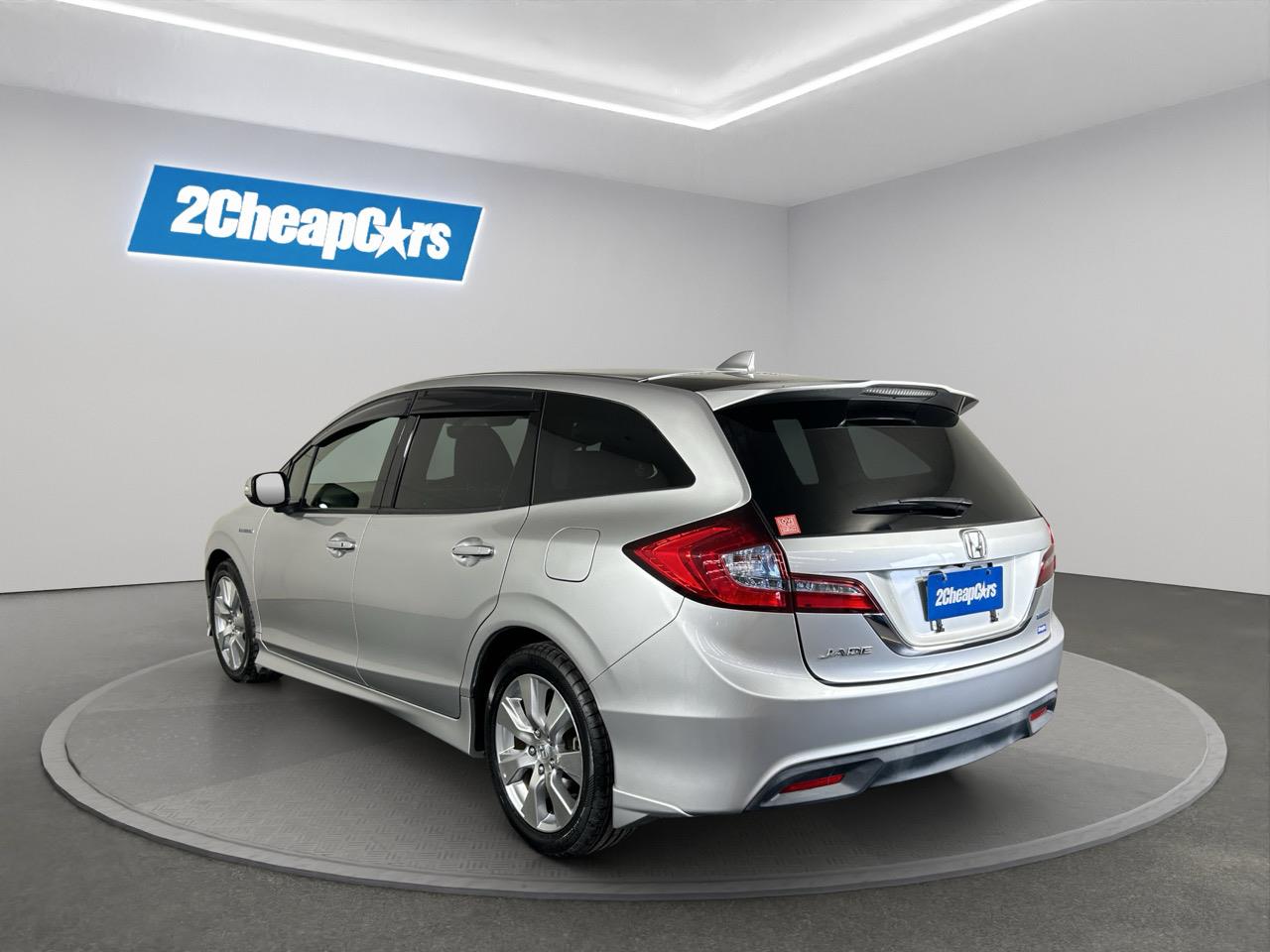 2016 Honda JADE HYBRID X People Mover REVERSING CAMERA + AUTO LIGHTS + PUSH BUTTON START