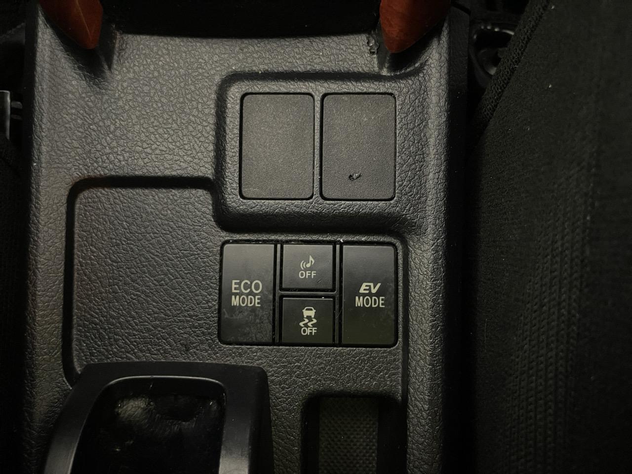 2013 Toyota Corolla Fielder Hybrid WXB Station Wagon REVERSING CAMERA + PUSH START + GREAT SPACE