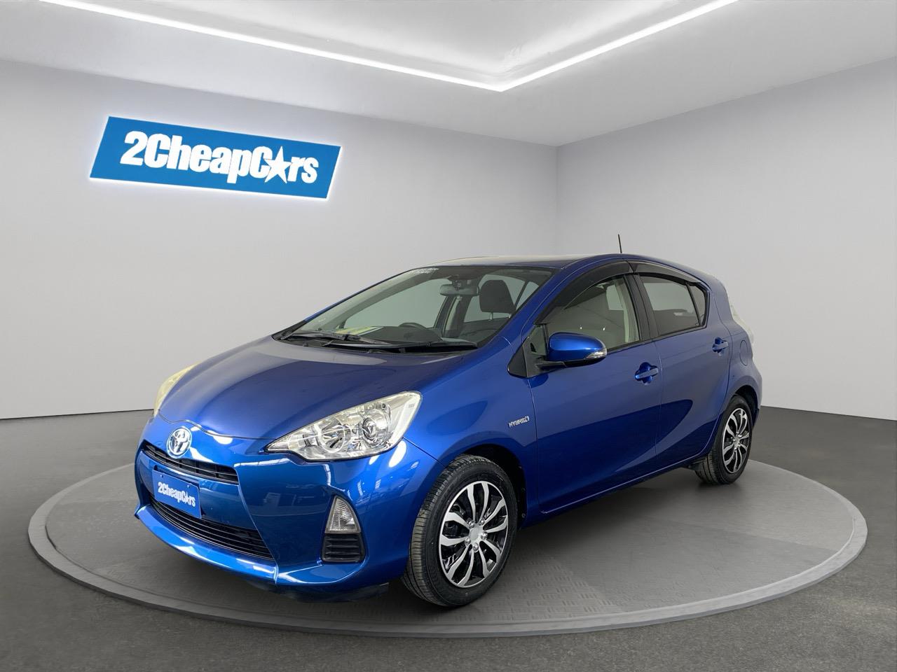 2013 Toyota Aqua S Hatchback
