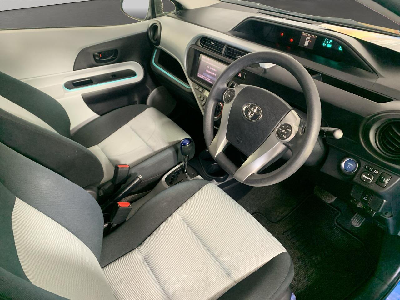 2013 Toyota Aqua S Hatchback REVERSING CAMERA + PUSH BUTTON START + AUTO LIGHTS