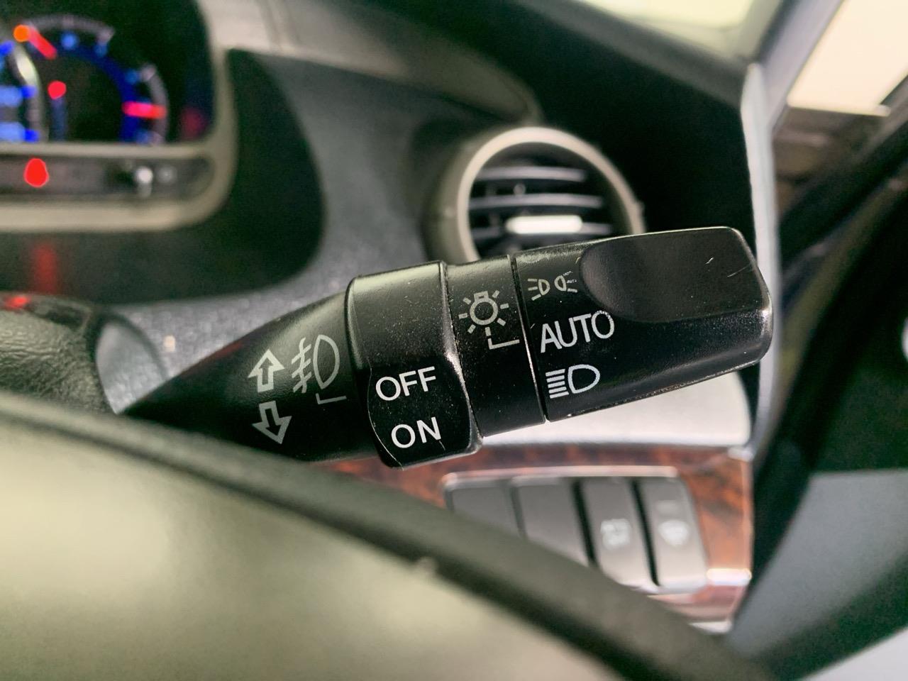 2005 Honda Odyssey 5D M People Mover GREAT SPACE + AUTO LIGHTS + REVERSING CAMERA