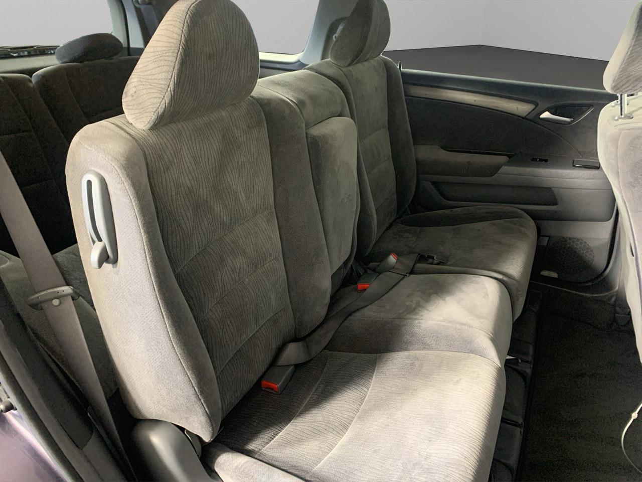 2005 Honda Odyssey 5D M People Mover GREAT SPACE + AUTO LIGHTS + REVERSING CAMERA