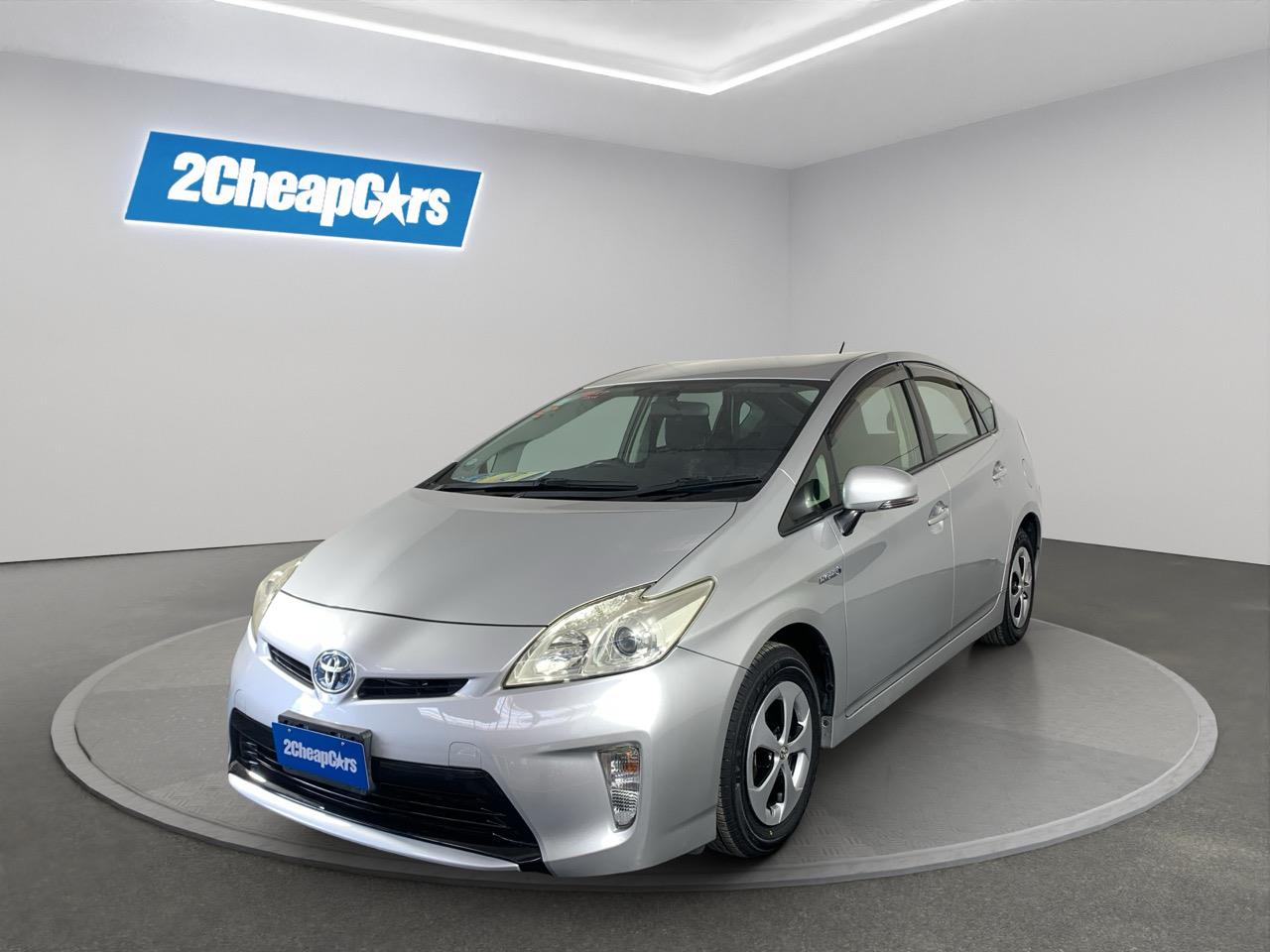 2014 Toyota Prius Hybrid Hatchback