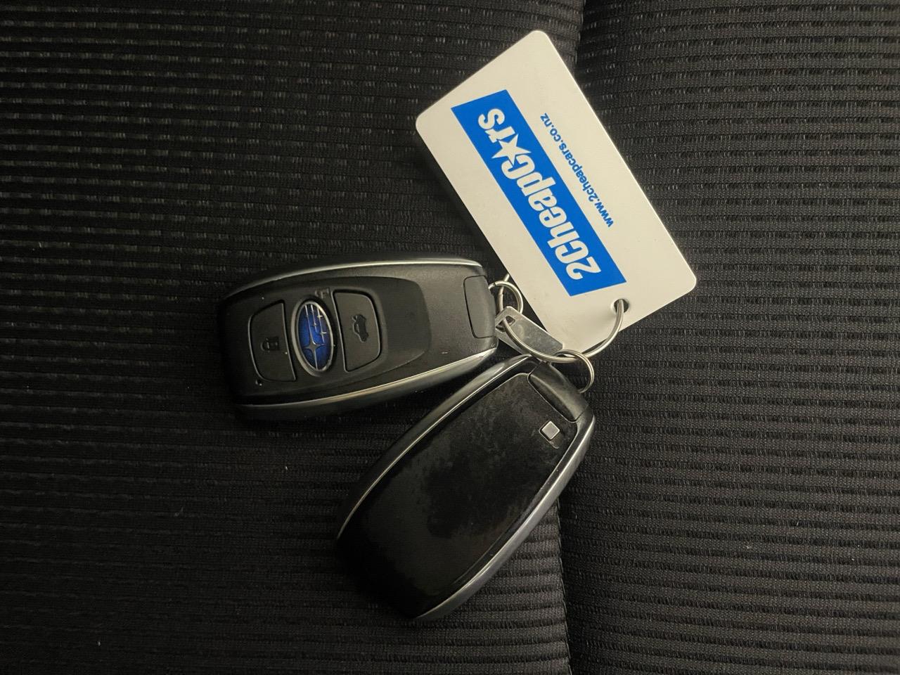 2015 Subaru Impreza SPORT 2.0 Hatchback LOW KM + PADDLE SHIFT + PUSH START