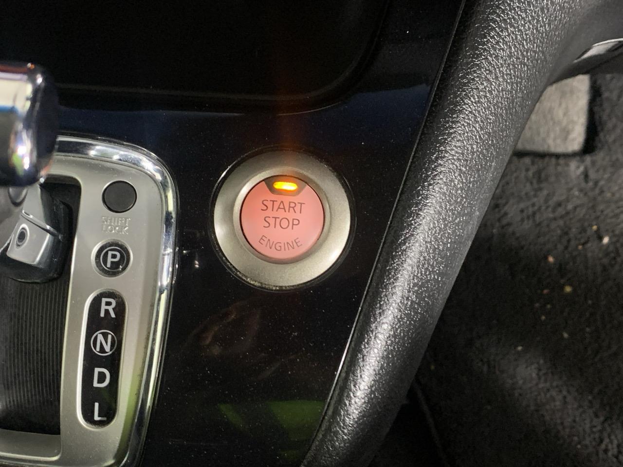 2014 Nissan Serena Hybrid Highway Star People Mover REVERSING CAMERA + POWER SLIDING DOORS