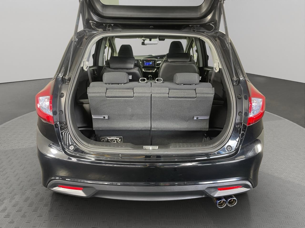 2015 Honda JADE HYBRID X People Mover REVERSING CAMERA + CRUISE CONTROL