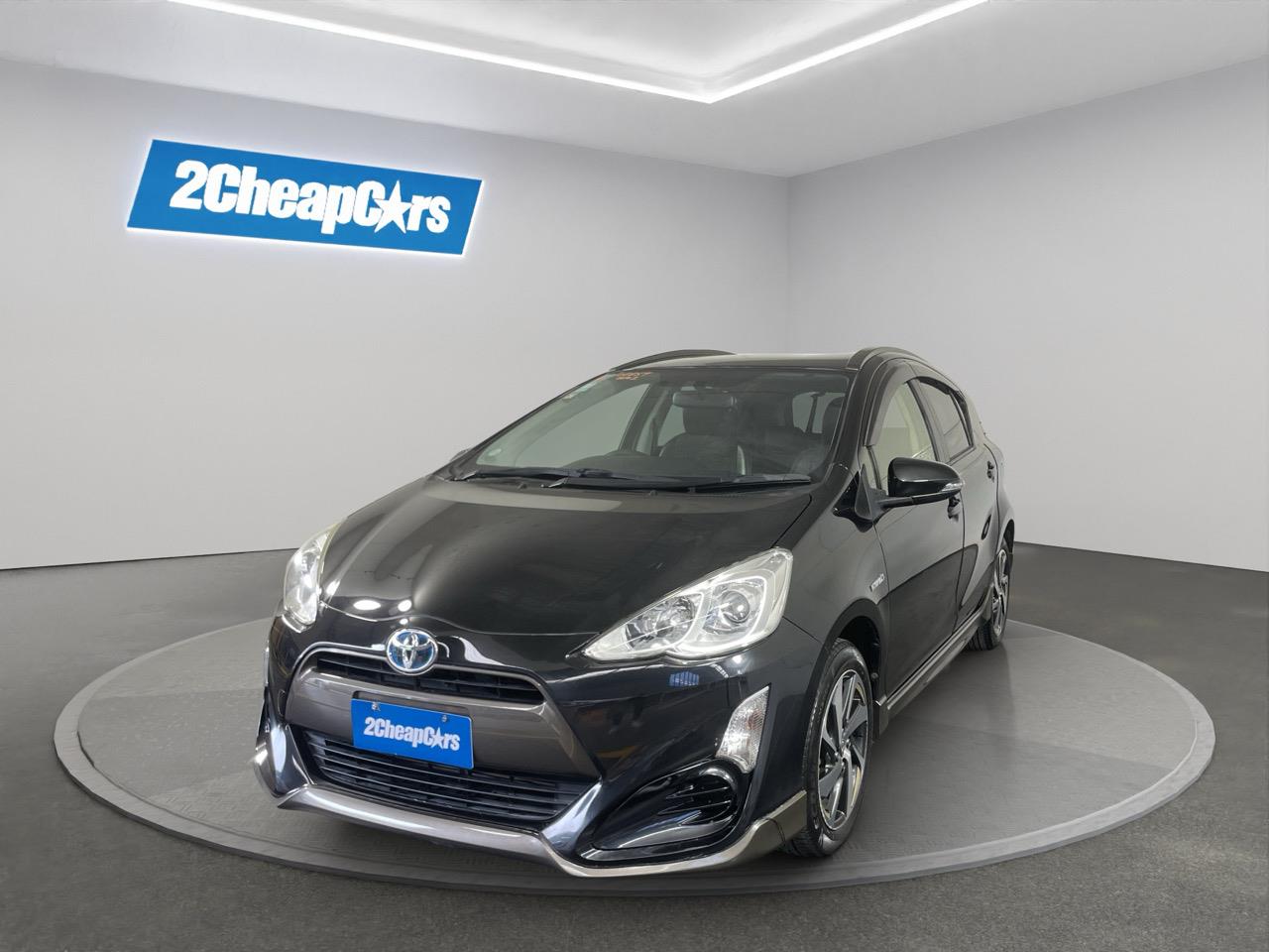 2015 Toyota Aqua X-URBAN Hatchback