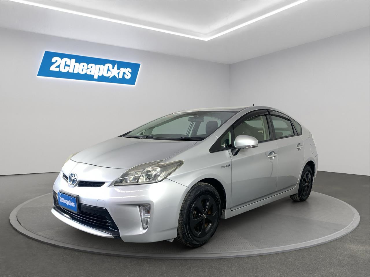 2013 Toyota Prius S Hatchback