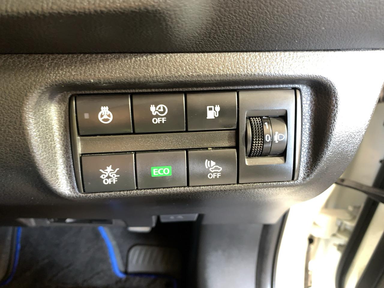 2018 Nissan Leaf X Hatchback LOW KM + SOH 90.82% + REVERSING CAMERA