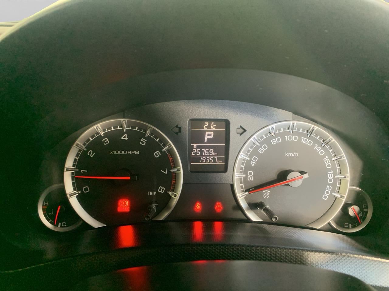 2014 Suzuki Swift 1.2 XG Hatchback LOW KM + PUSH START + GREAT FUEL EFFICIENCY