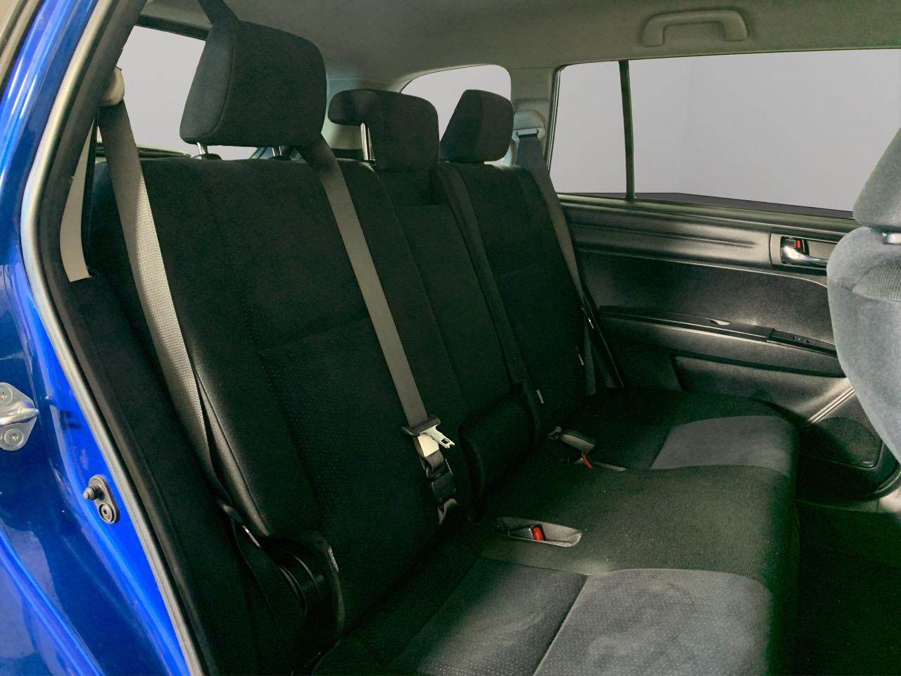 2015 Toyota Corolla Fielder Hybrid Station Wagon PUSH BUTTON START + REVERSING CAMERA + AUTO LIGHTS