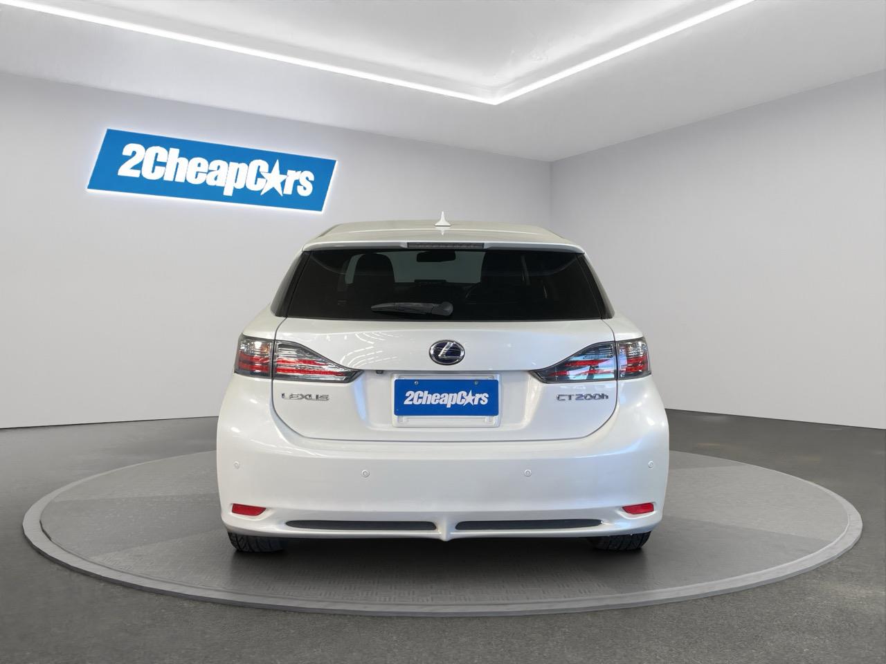2013 Lexus CT200h Hybrid Hatchback REVERSING CAMERA + PARKING SENSORS