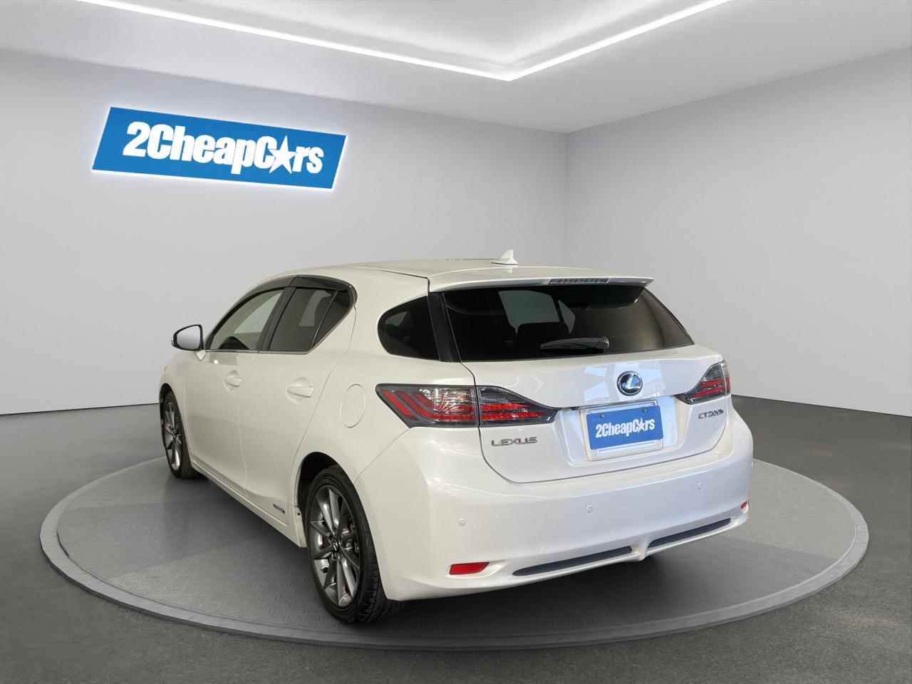 2013 Lexus CT200h Hybrid Hatchback REVERSING CAMERA + PARKING SENSORS