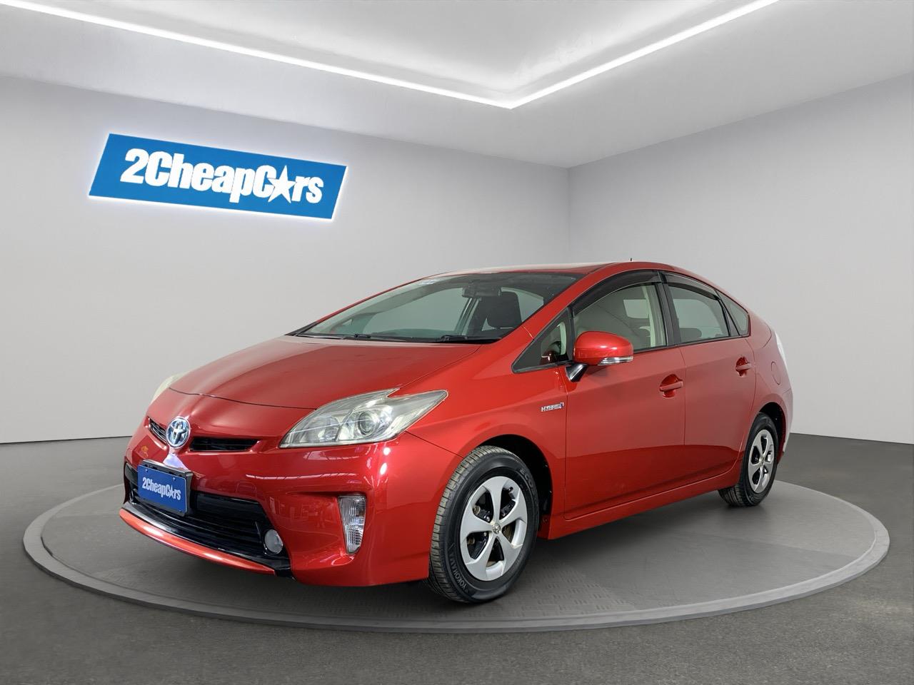 2013 Toyota Prius S Hatchback