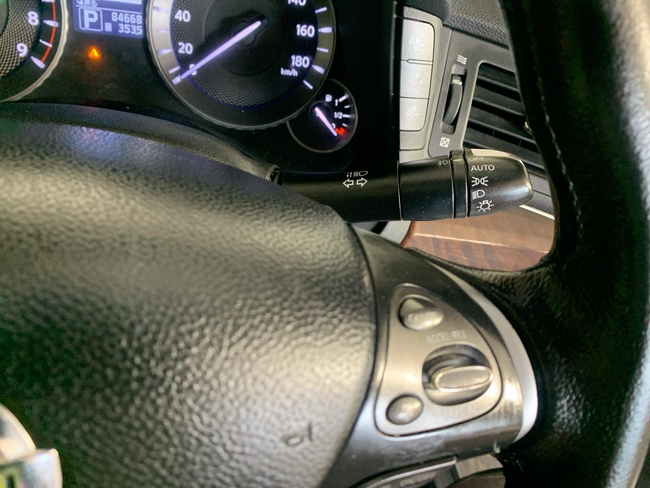 2012 Nissan Fuga 350GT Hybrid Sedan CRUISE CONTROL + POWER ADJUSTMENT SEATS