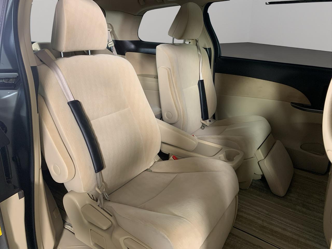 2012 Toyota Estima E-FOUR HYBRID People Mover CRUISE CONTROL + POWER SLIDING DOORS + SUNROOF