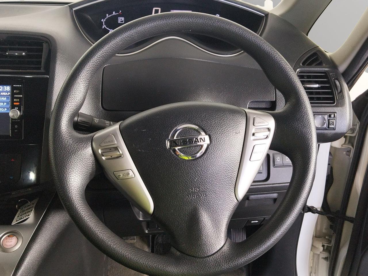 2015 Nissan Serena Hybrid People Mover 360 DEGREE CAMERA + POWER SLIDING DOORS