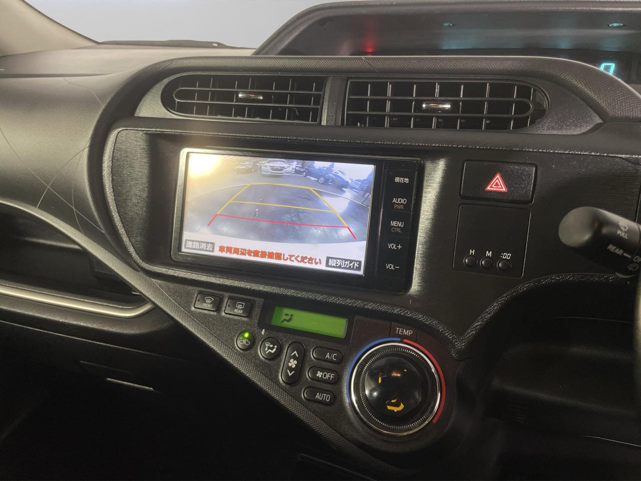 2014 Toyota Aqua G Balck Soft Leather Selection Hatchback REVERSING CAMERA + PUSH BUTTON START + AUTO LIGHTS