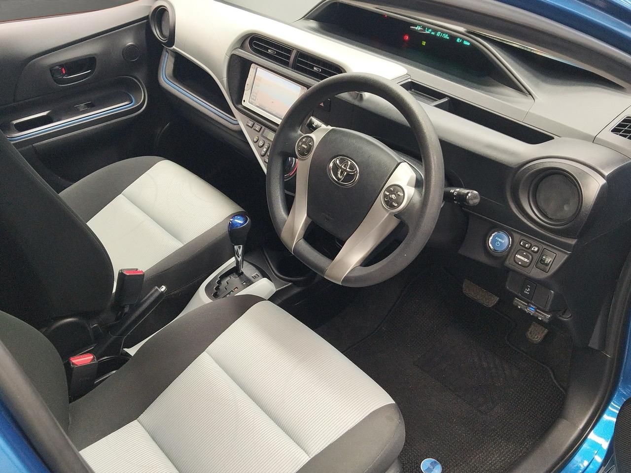 2013 Toyota Aqua S Hatchback PUSH BUTTON START + AUTO LIGHTS + REVERSING CAMERA