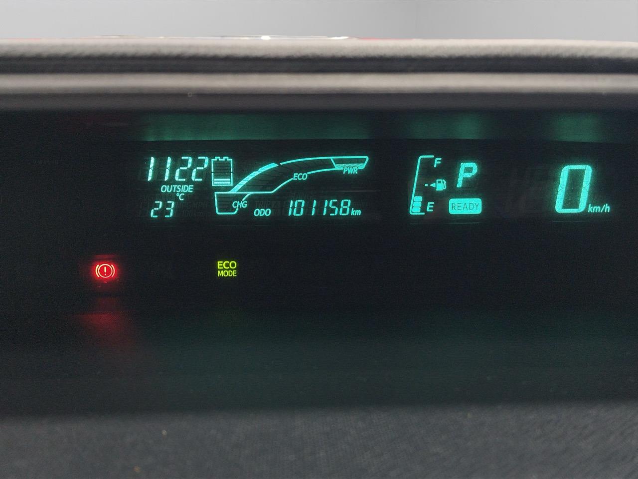 2013 Toyota Aqua S Hatchback PUSH BUTTON START + AUTO LIGHTS + REVERSING CAMERA